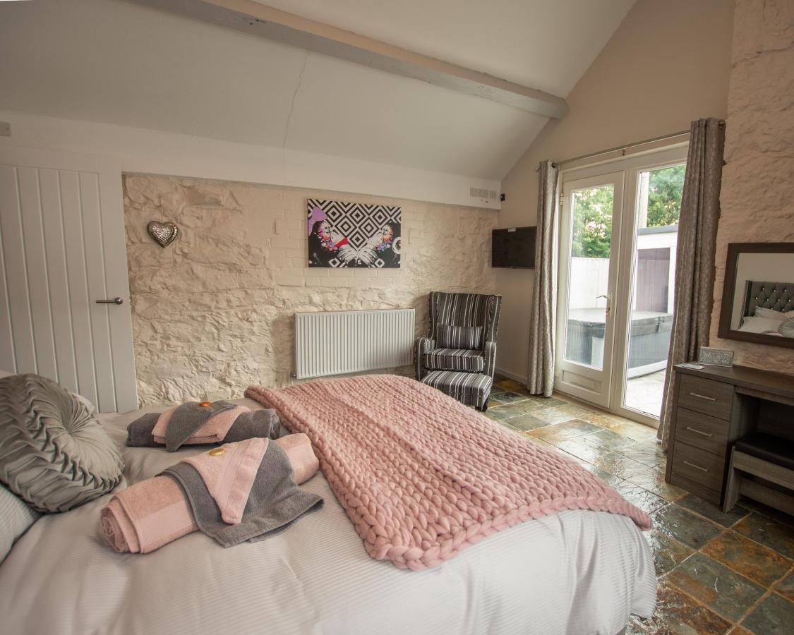 Dwylig Isa Holiday Cottages Rhuddlan Eksteriør billede