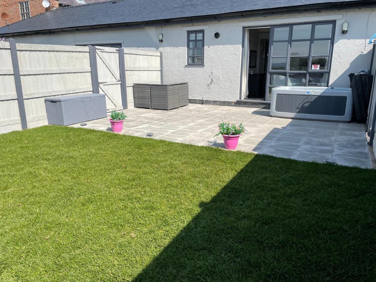 Dwylig Isa Holiday Cottages Rhuddlan Eksteriør billede