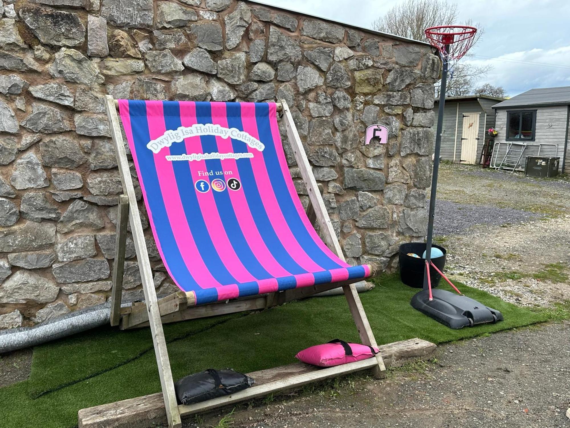 Dwylig Isa Holiday Cottages Rhuddlan Eksteriør billede