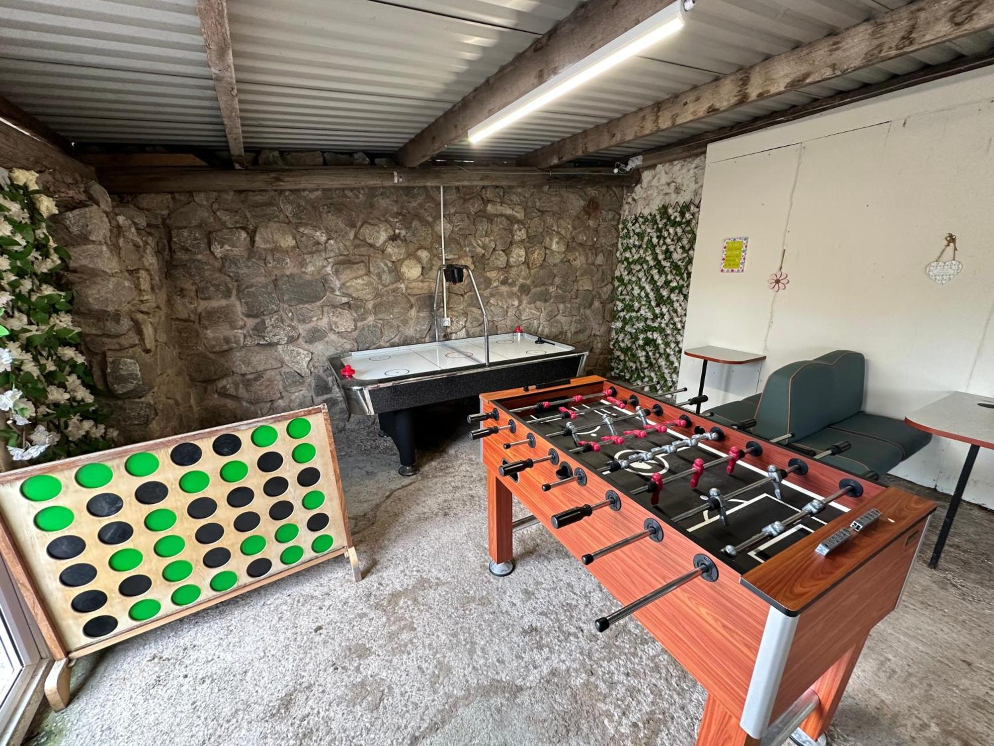 Dwylig Isa Holiday Cottages Rhuddlan Eksteriør billede