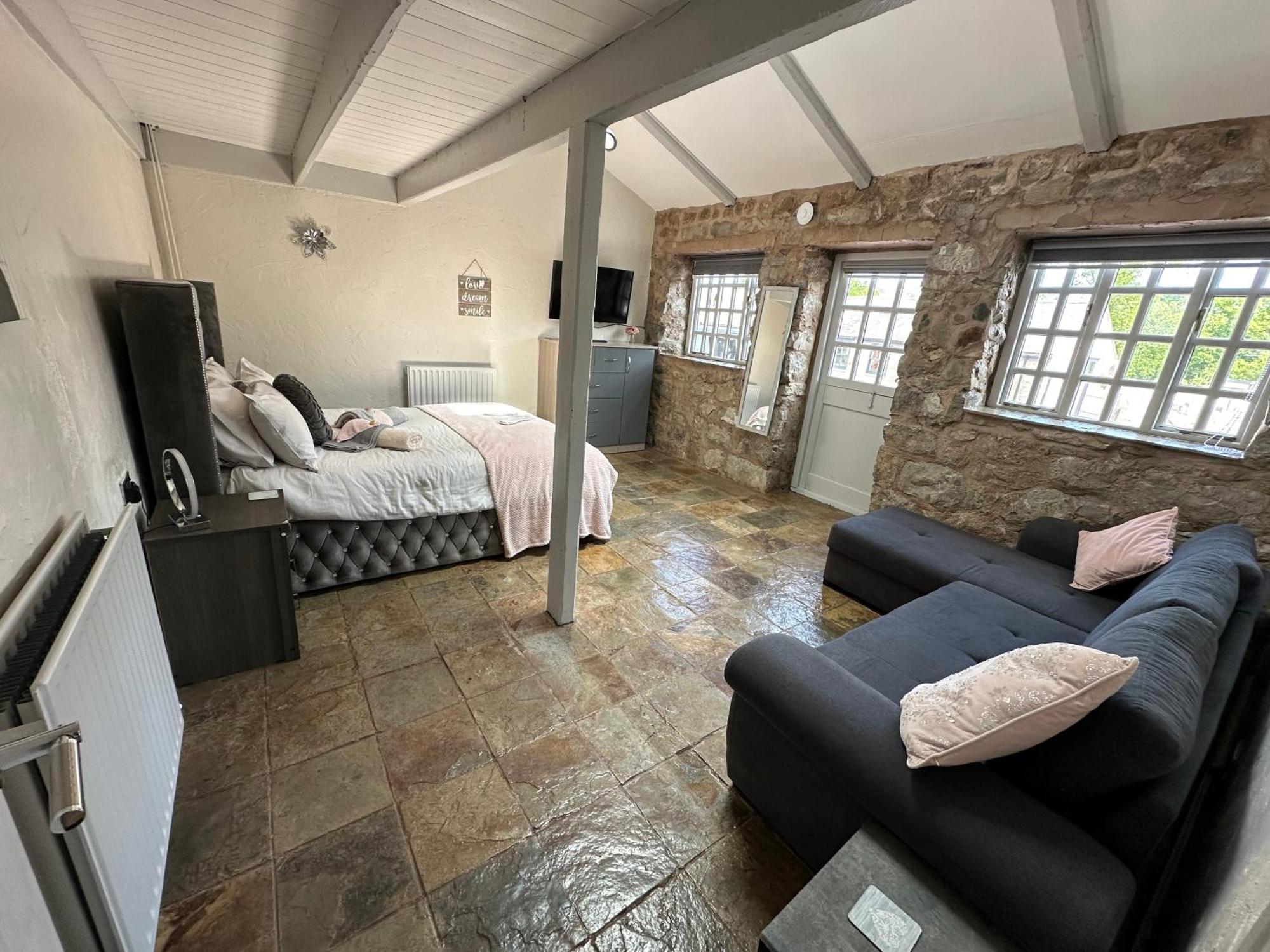 Dwylig Isa Holiday Cottages Rhuddlan Eksteriør billede