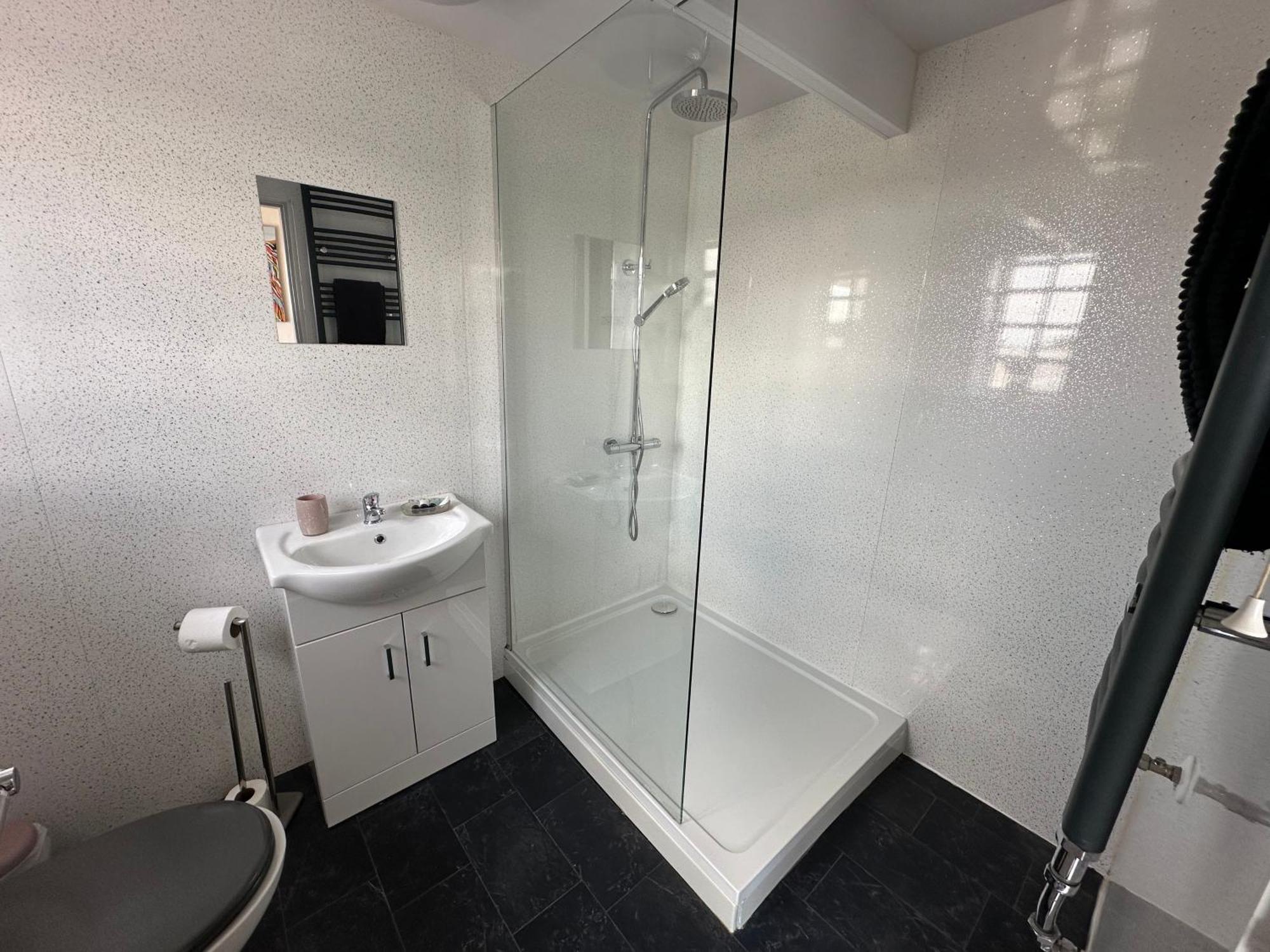Dwylig Isa Holiday Cottages Rhuddlan Eksteriør billede